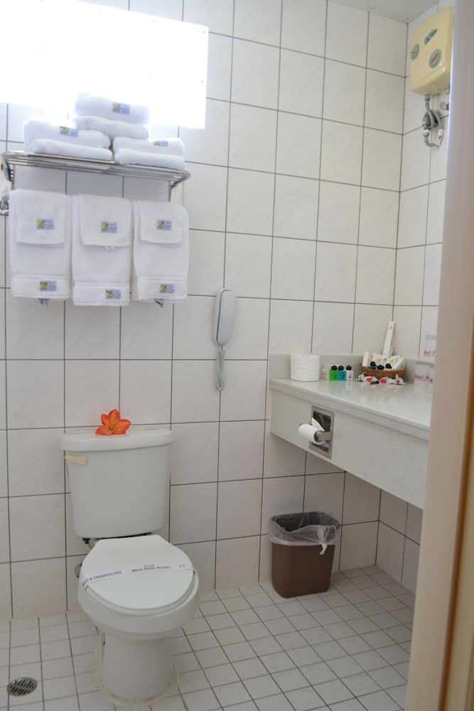 West Plaza Hotel Malakal 36/40