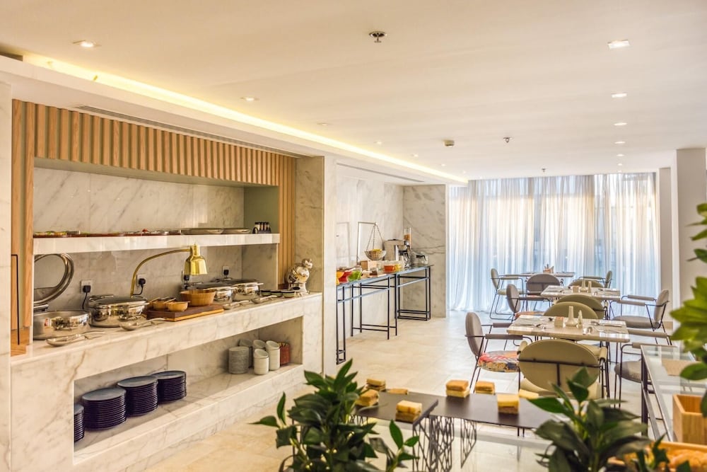 ايوا اكسبريس الروضة(Ewaa Express Hotel AlRawda Jeddah) 33/43