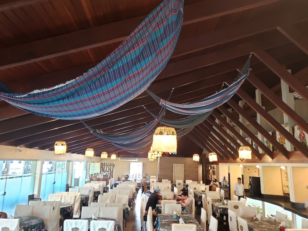 THERMAS HOTEL AND RESORT 3/50