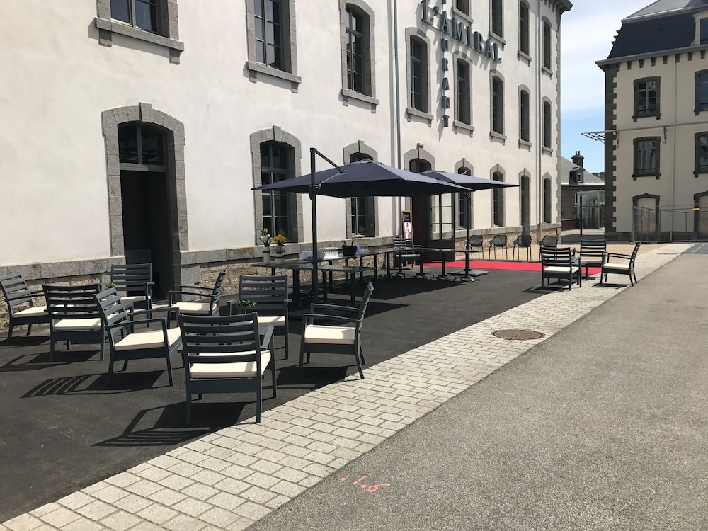 Novotel Saint Brieuc Centre Gare Opening May 2017 70/72