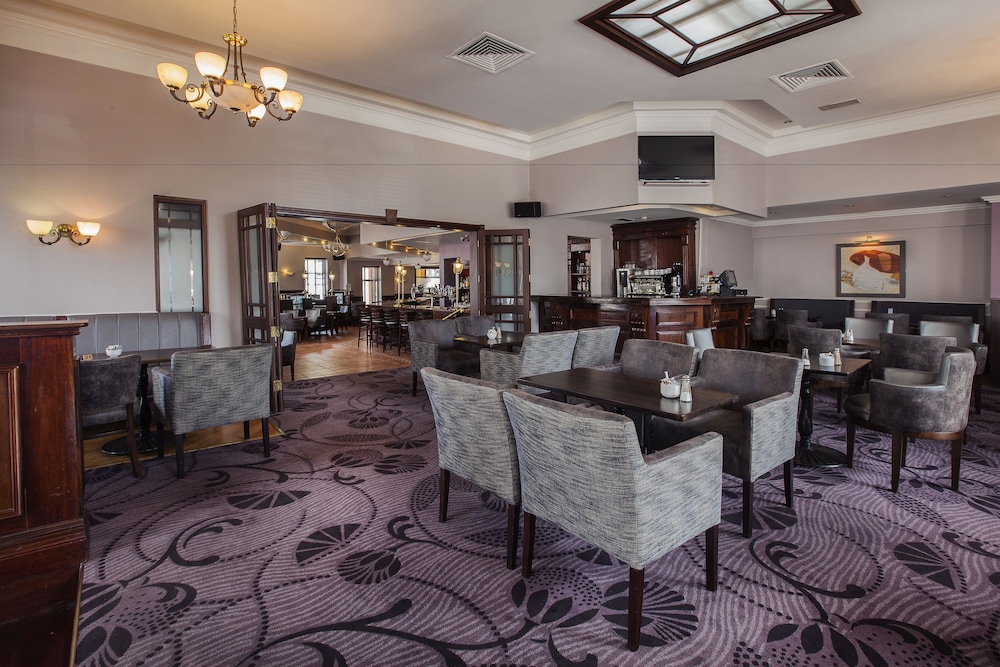 Talbot Hotel Midleton 40/60