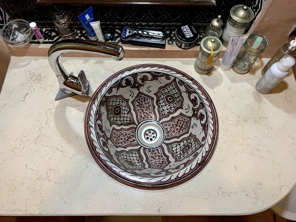Riad 58 Blu 16/50