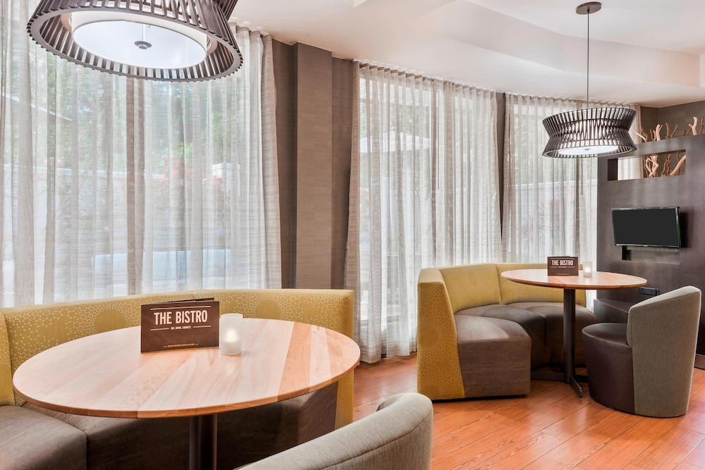 Courtyard By Marriott Sarasota Bradenton Airport 19/42