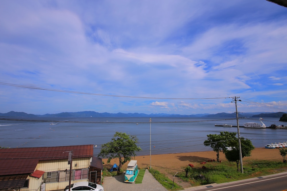 Lake Side Hotel Minatoya 21/23