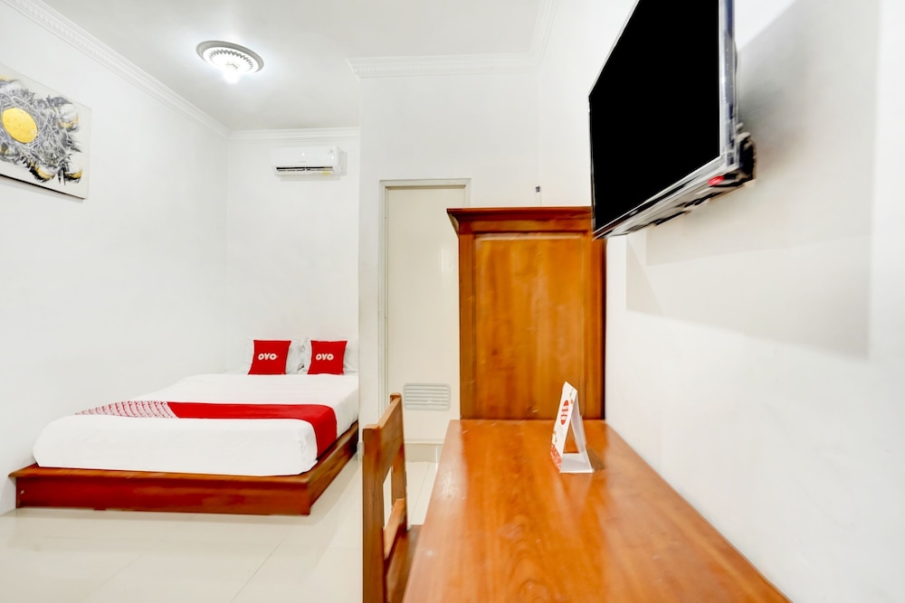 Hotel O near UNISLA formerly Homestay Bougenville 8/44