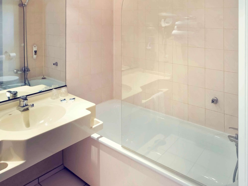 Hotel Mercure Strasbourg Aeroport 17/72
