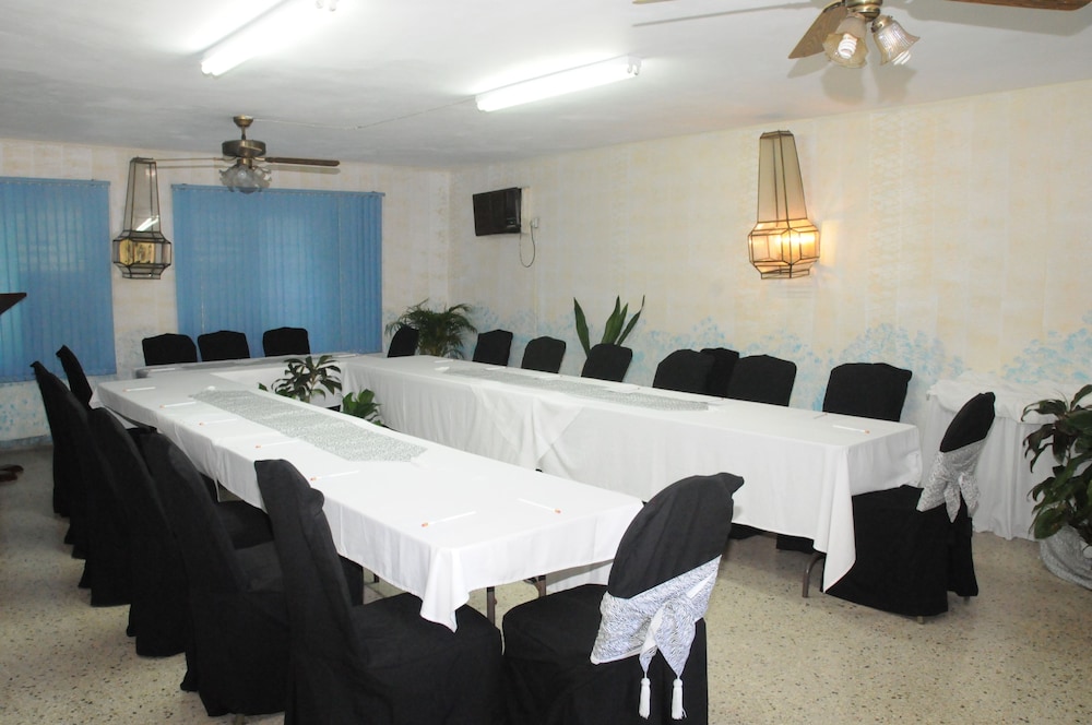 Palm View Guesthouse and Conference Centre 27/42