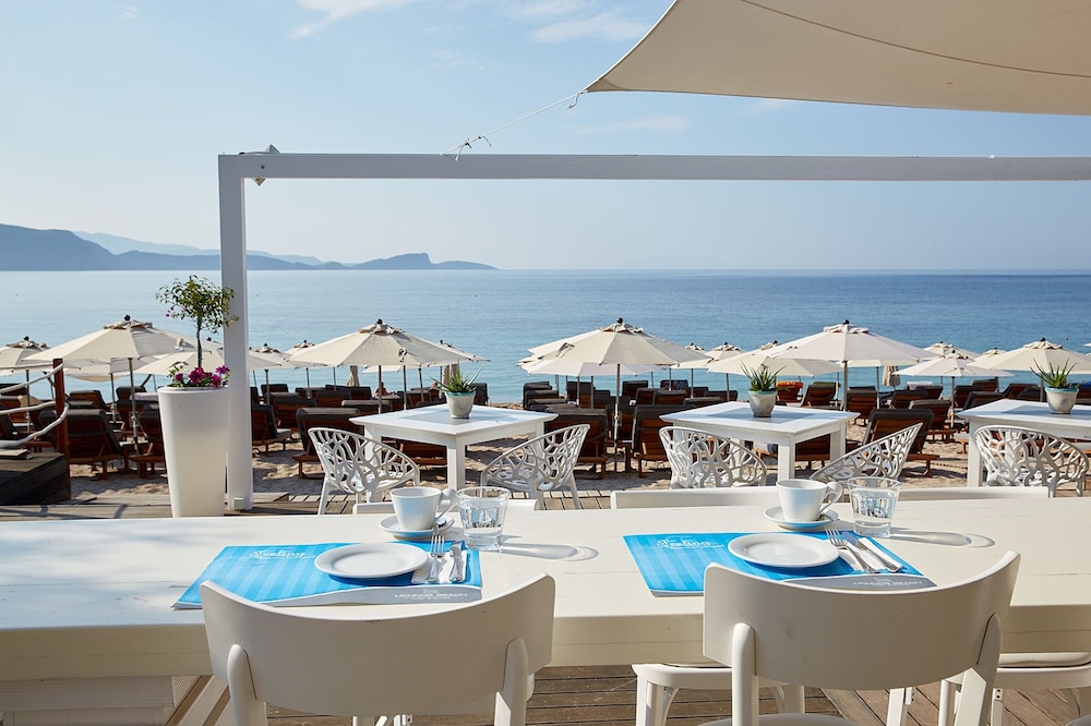 Lichnos Beach Hotel & Bungalows 36/50