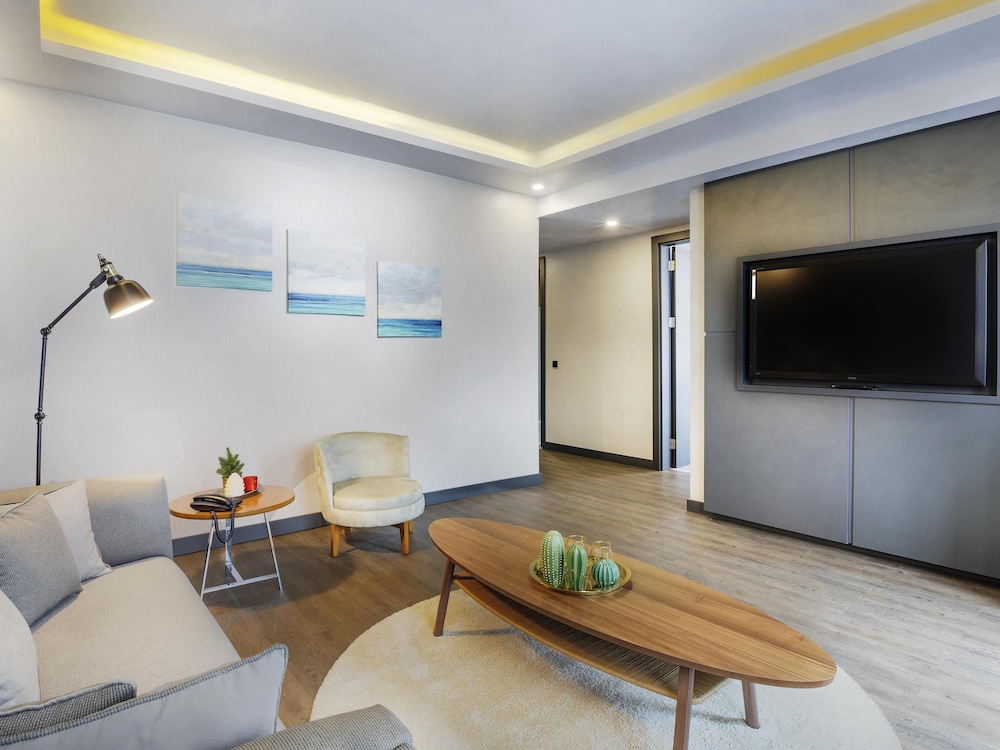Mercure Hotels Istanbul Umraniye 40/64