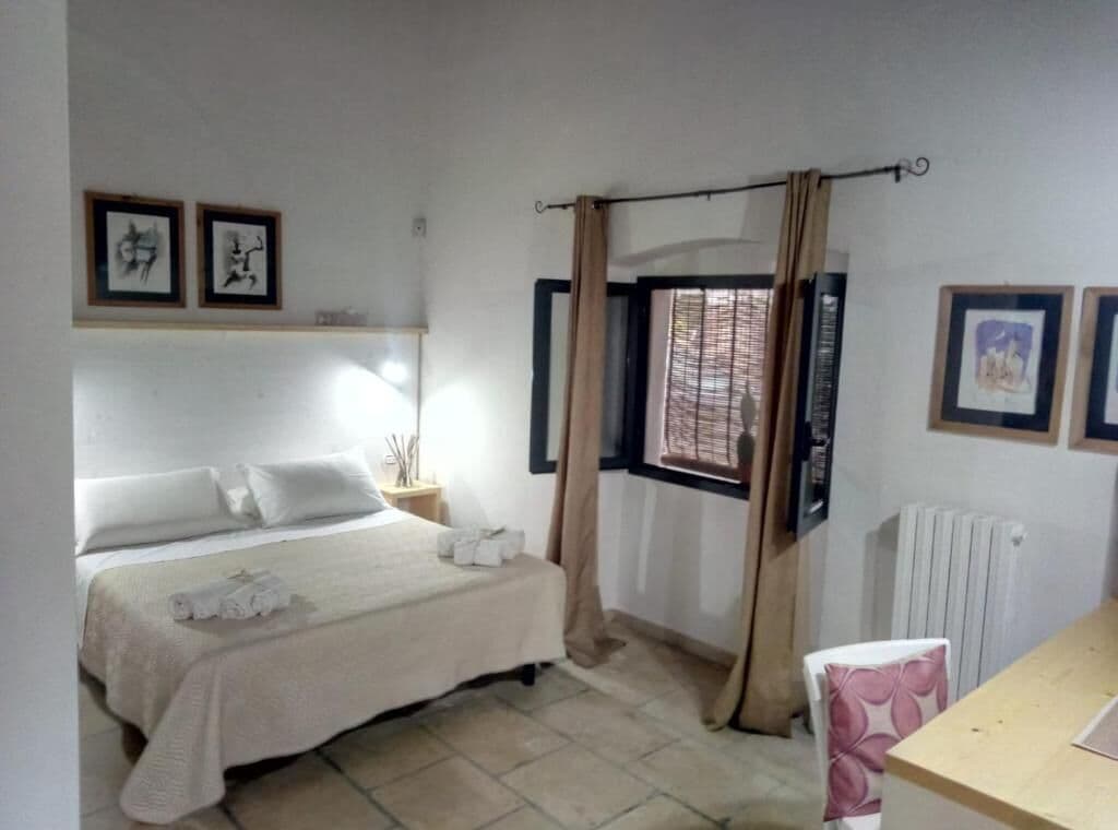 SUPERIOR, DOUBLE BED