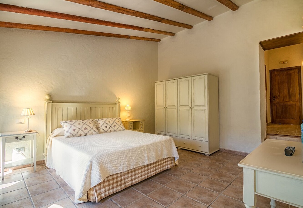 Hotel Rural LIVVO Maipez 7/50
