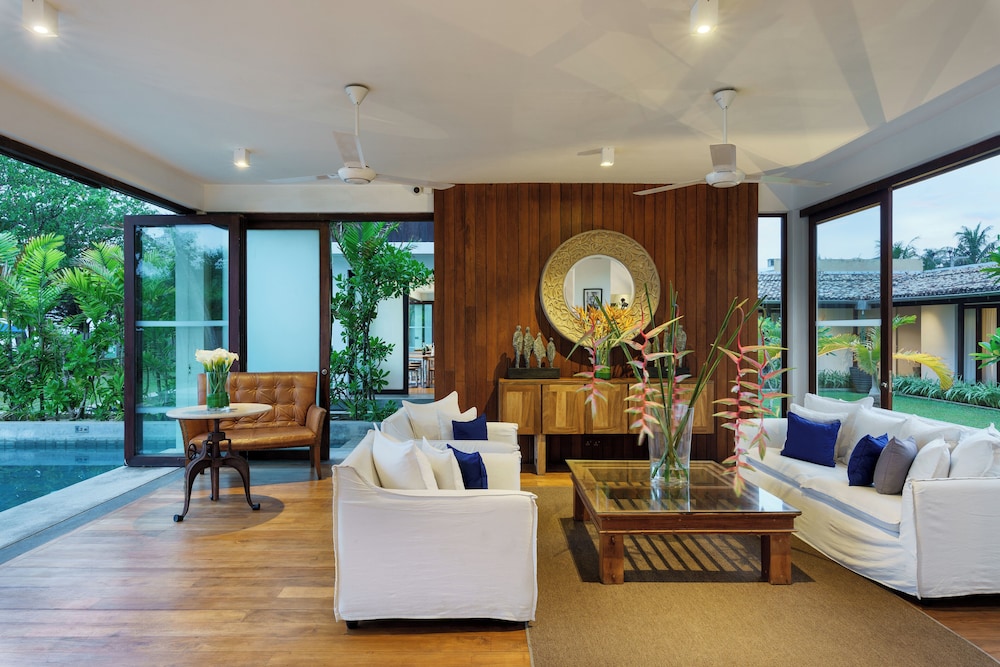 Ubuntu Beach Villas by Reveal 28/50