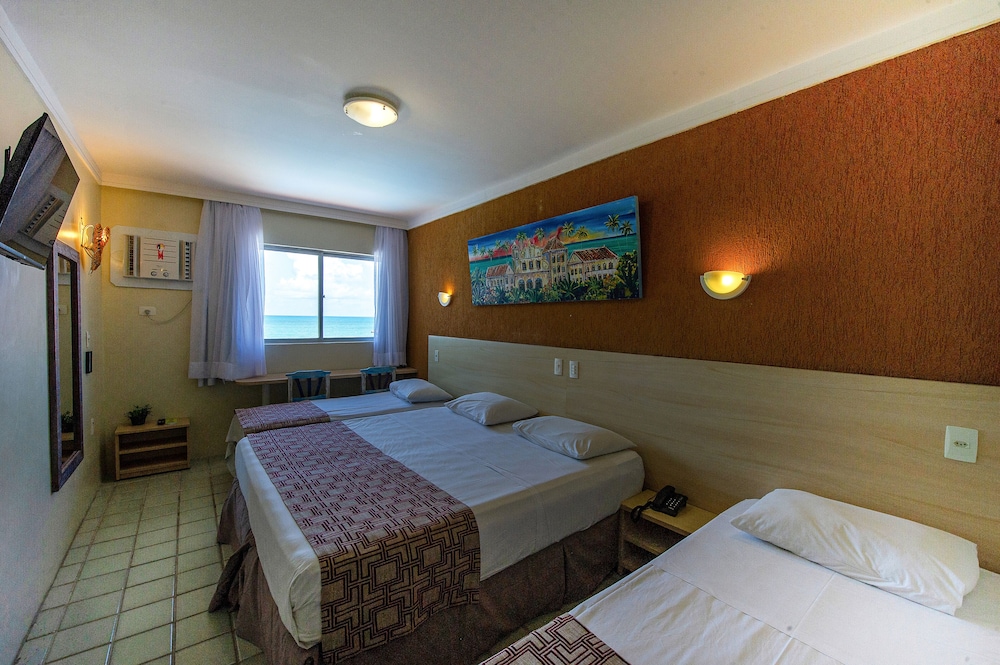 Hotel Costeiro 14/64