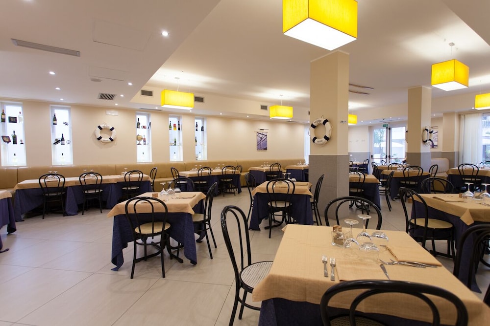 Hotel Costazzurra Museum Spa 40/48