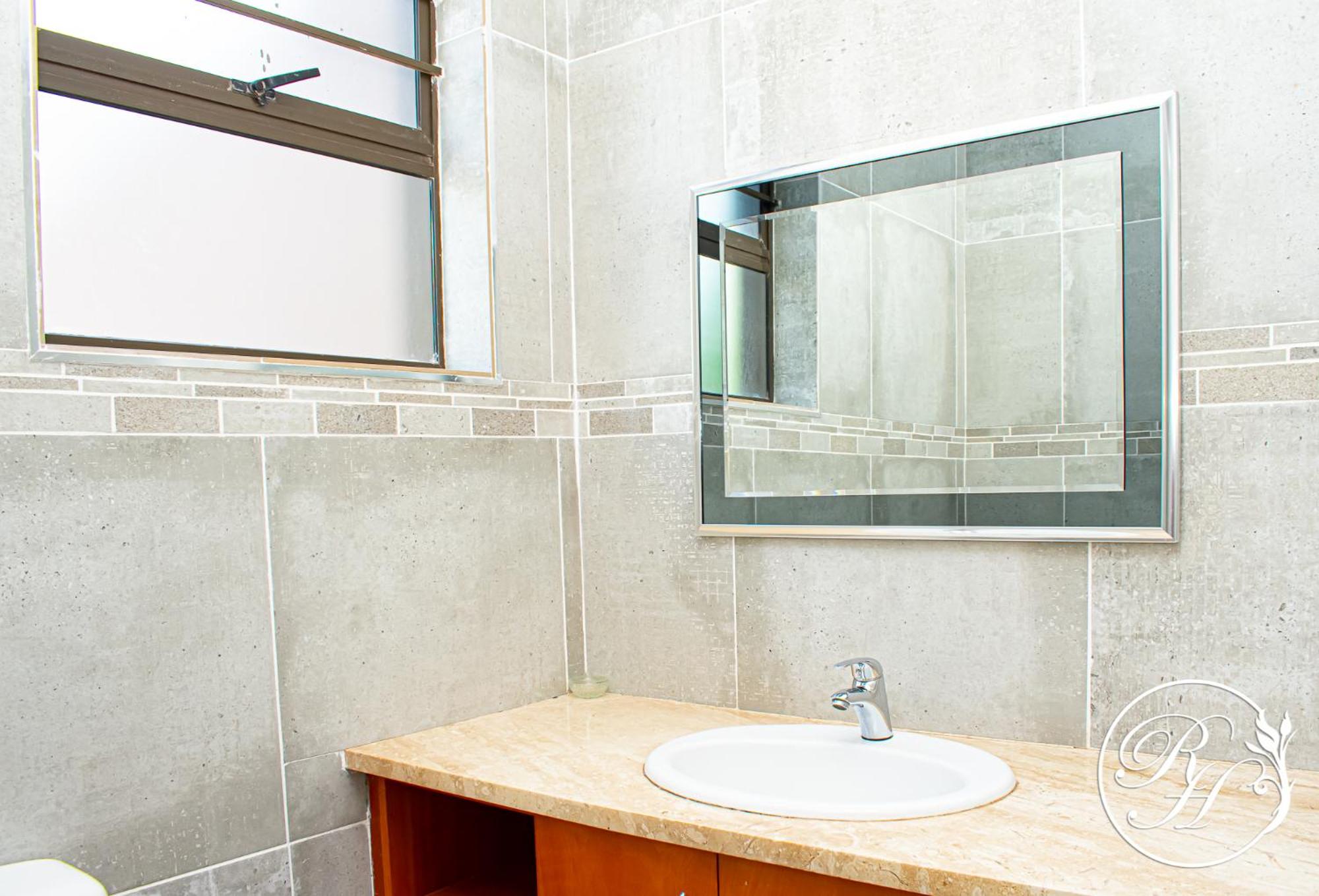 Roseland House Self Catering 27/36