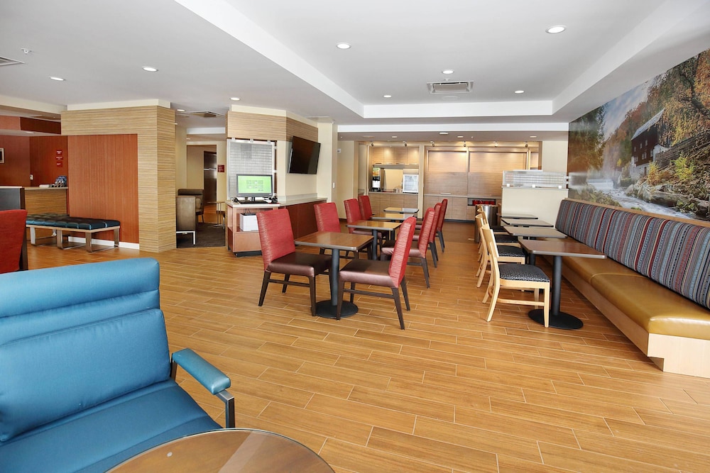 TOWNEPLACE SUITES GROVE CITY MERCER/OUTLETS 40/48