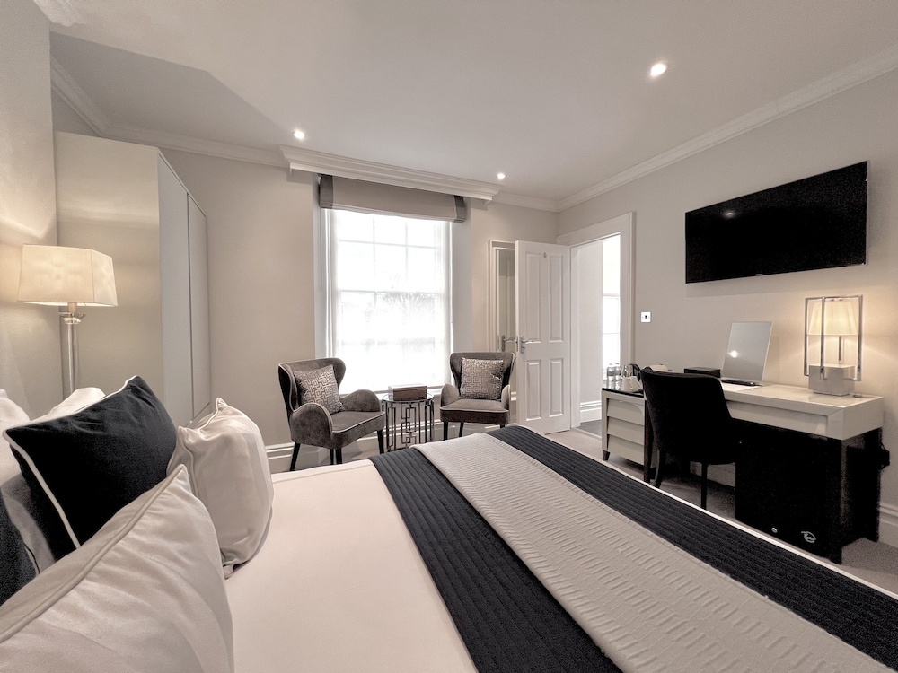 Tavistock House Hotel 14/38