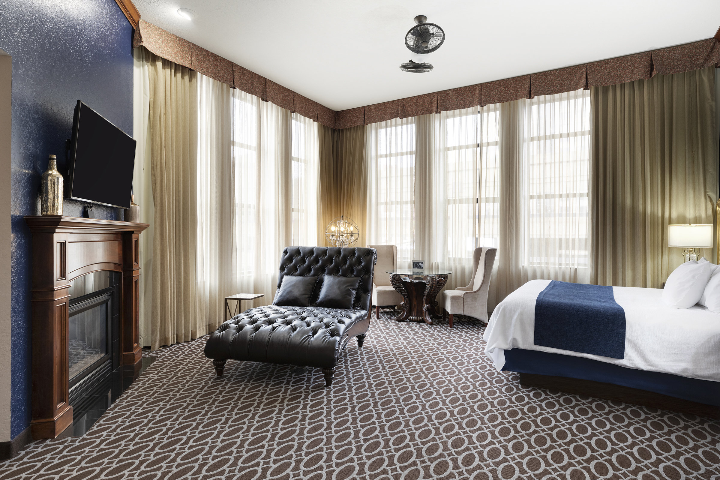Des Lux Hotel 34/62
