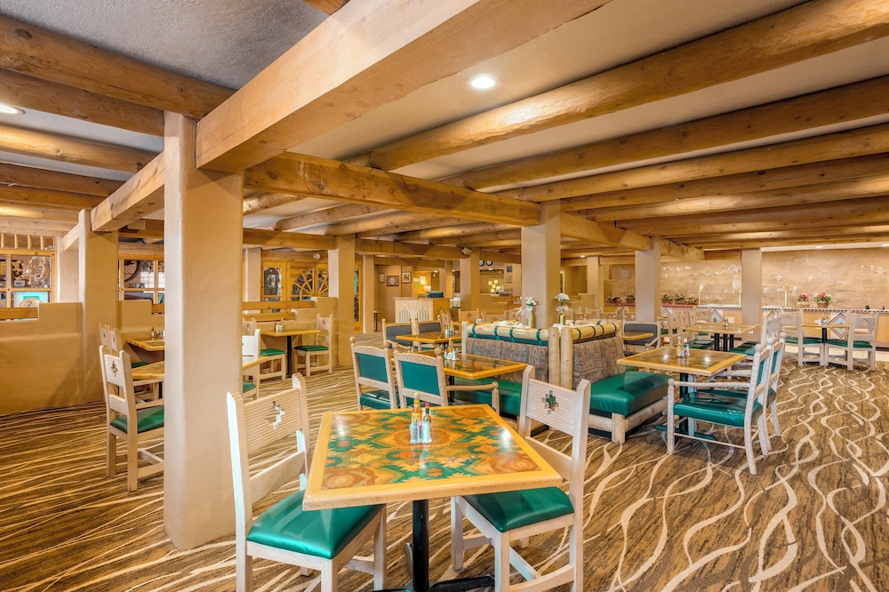 Holiday Inn Canyon de Chelly (Chinle), an IHG Hotel 17/37