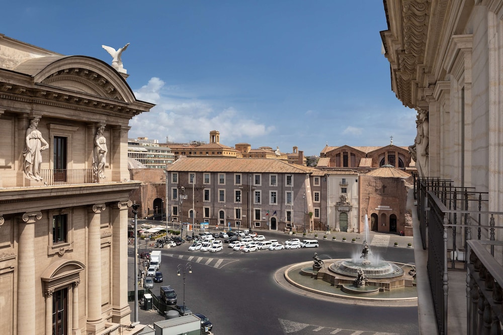 Anantara Palazzo Naiadi 11/84