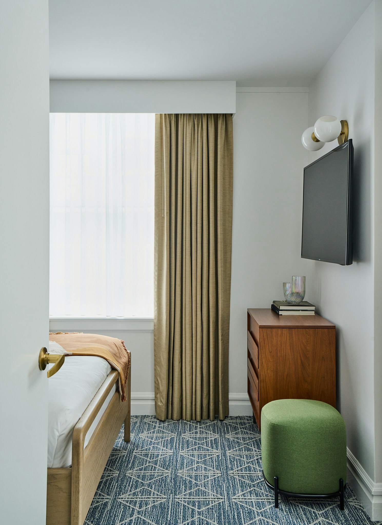 Rusk House Serviced Apartments 20/50