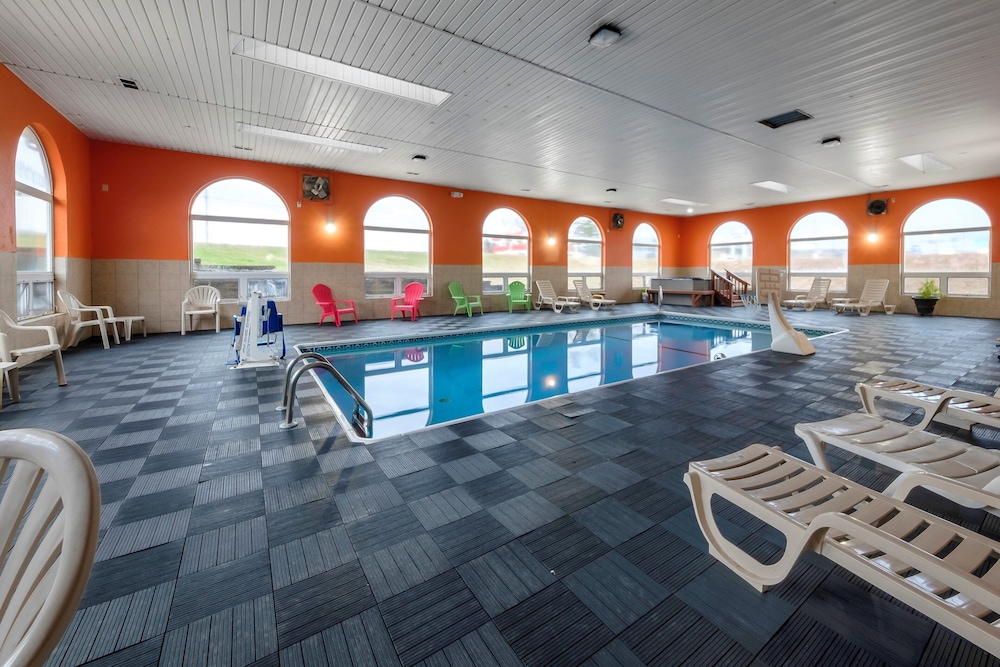 Red Roof Inn Osage Beach 53/60