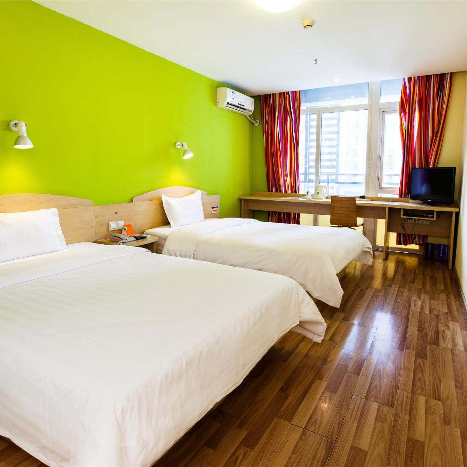 7 Days Inn Beijing South Railway Station South Square Yangqiao Branch 28/49