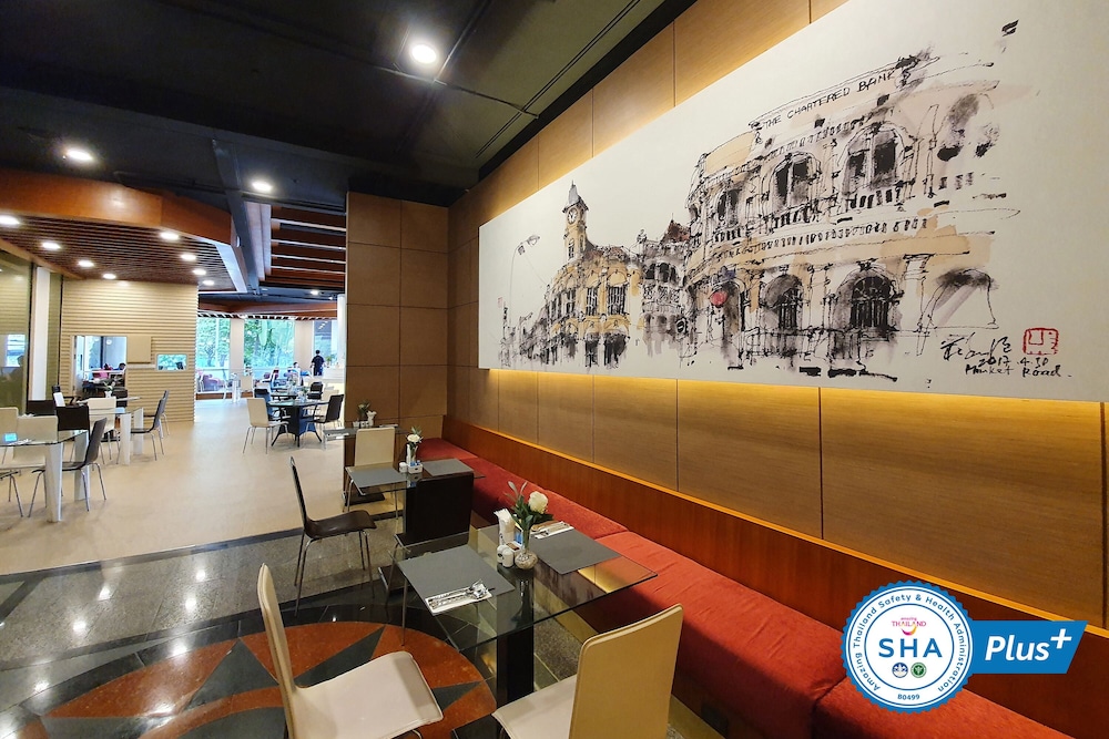 Royal Phuket City Hotel 48/90