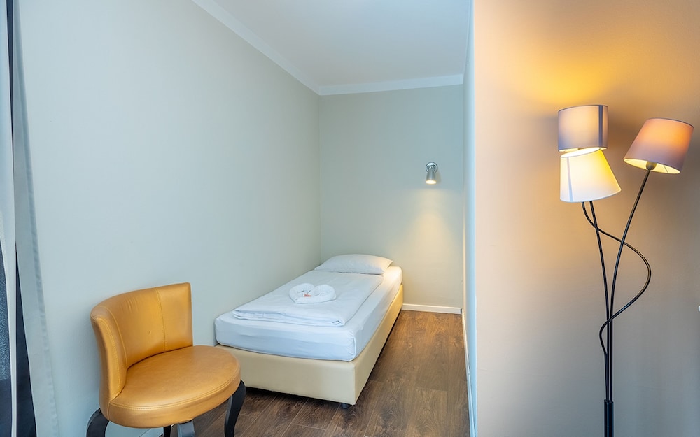 Hotel Calmo 30/58