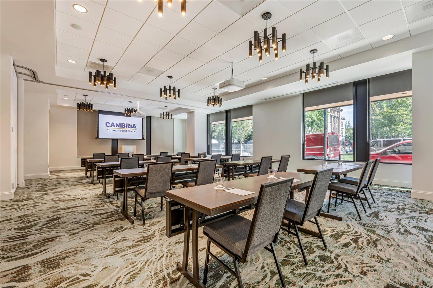 Cambria Hotel Portland - Pearl District 31/34