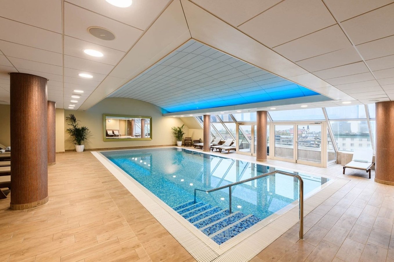 Eurostars Uhotel Ex Uhotel 36/76