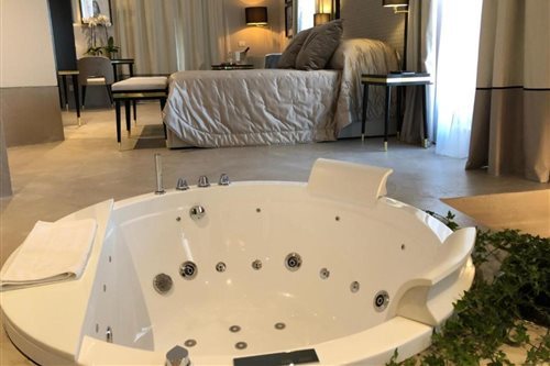 Spa, Suite
