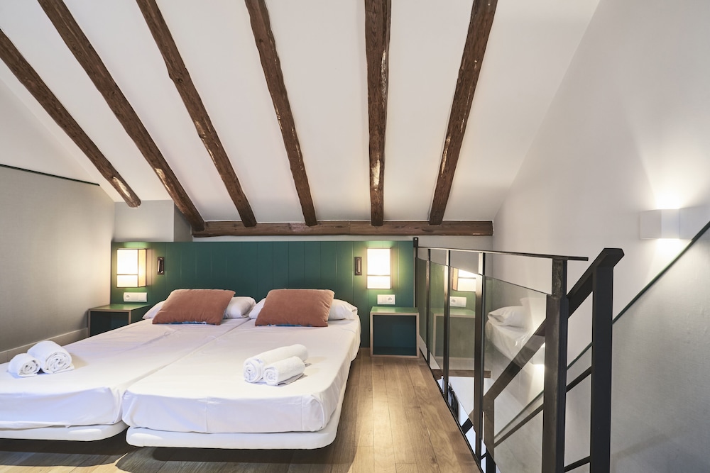 Slow Suites Chueca 11/50