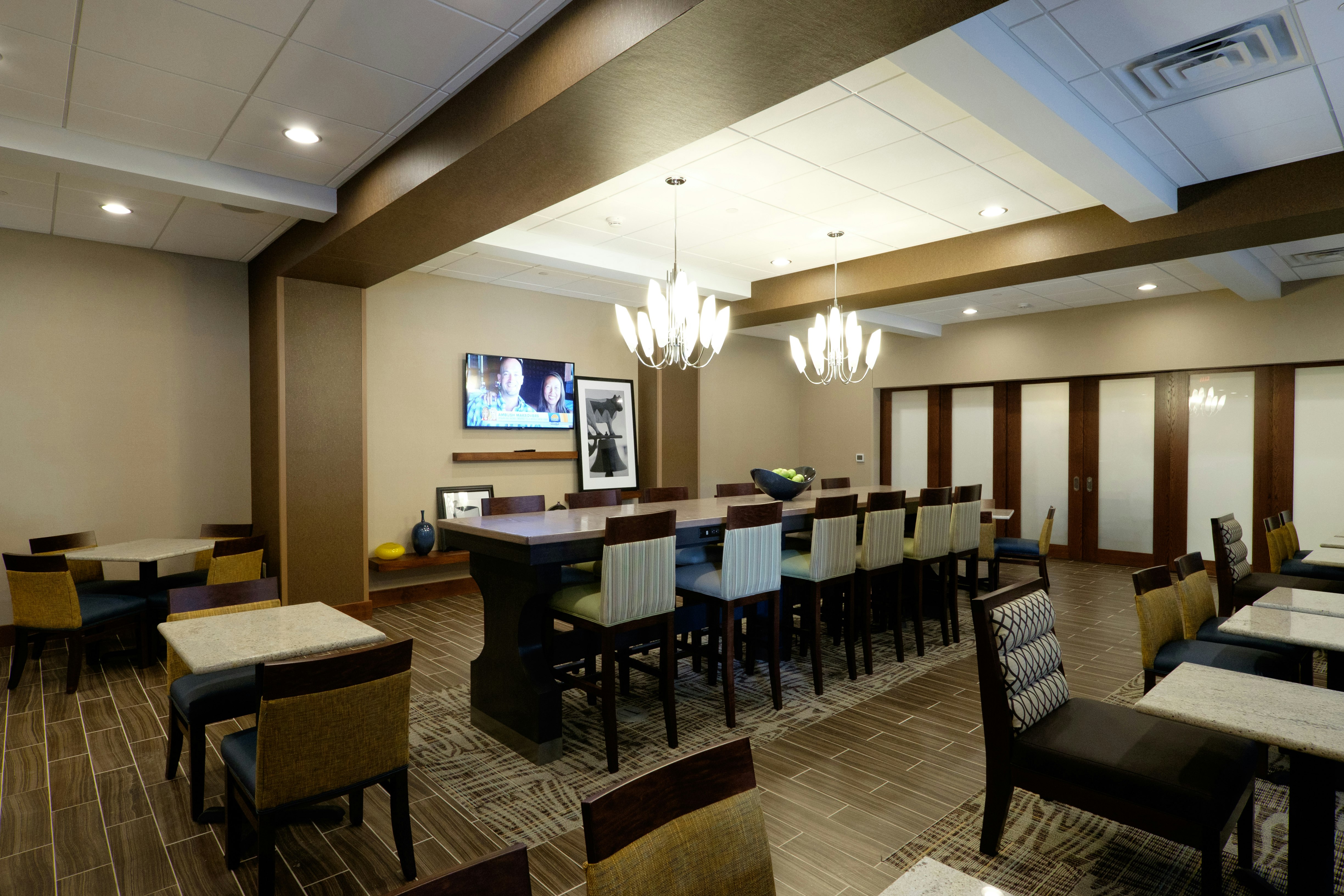 Hampton Inn Green Bay Downtown 14/21
