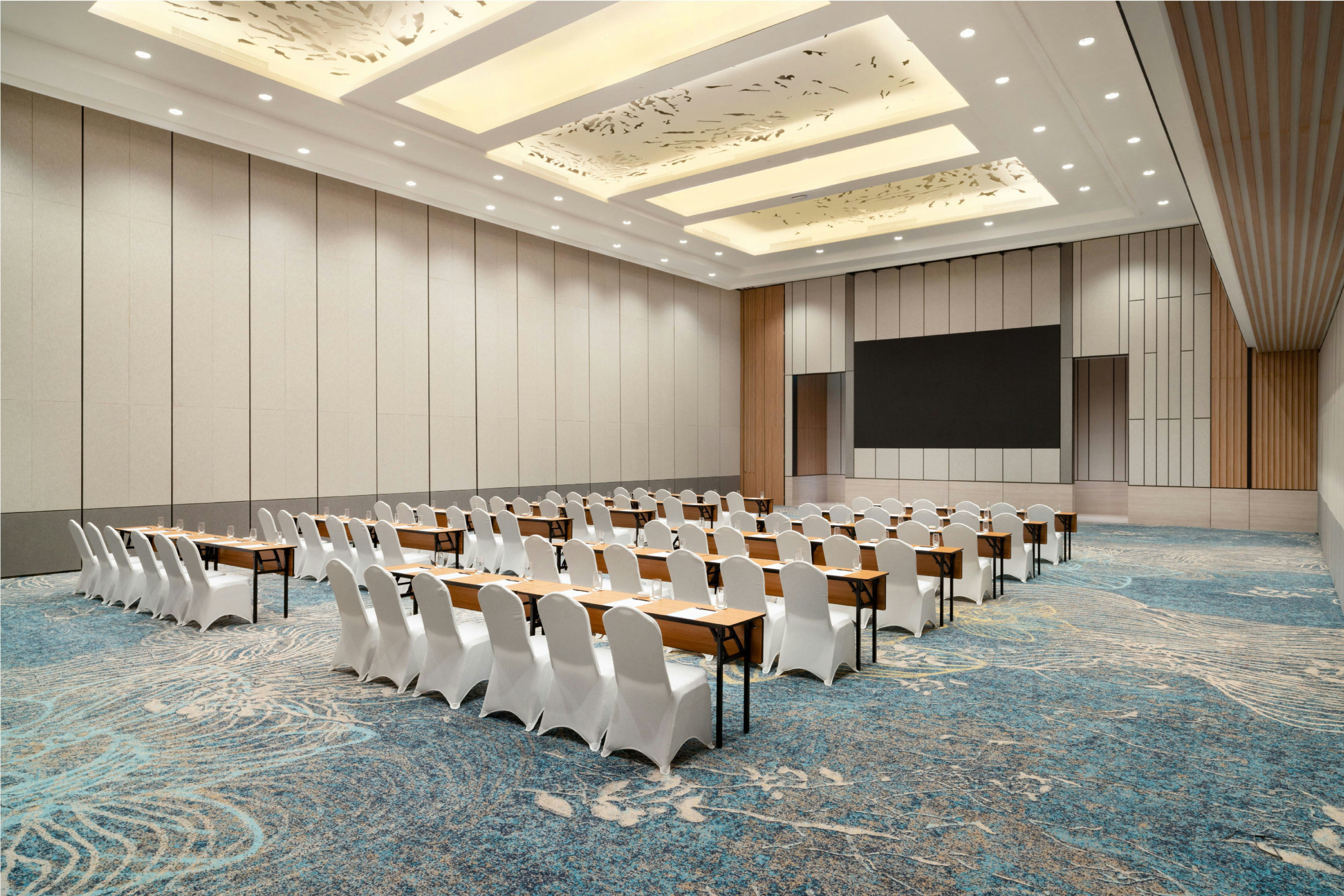DoubleTree by Hilton Jakarta Bintaro Jaya 36/47