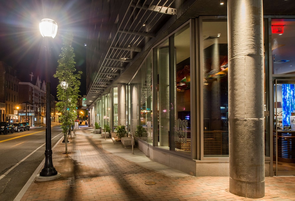 Hyatt Place Portland-Old Port 66/73