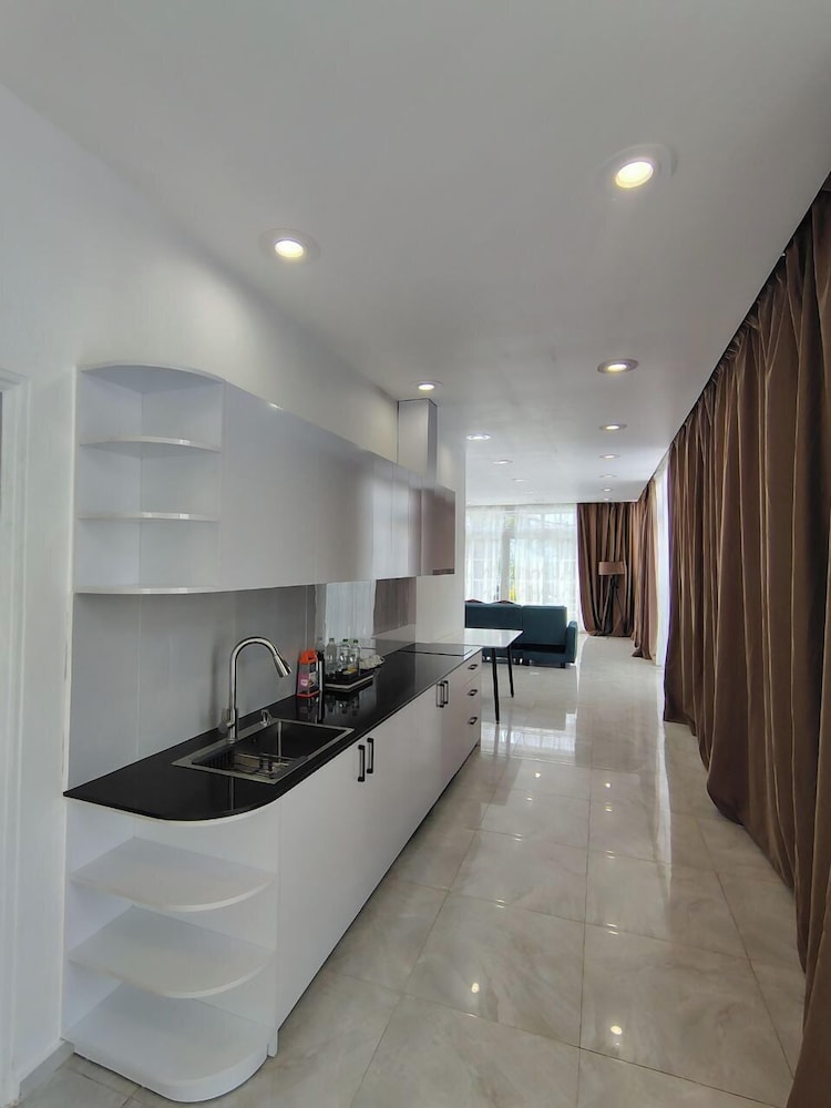 White Boutique Hotel and Residences 13/72