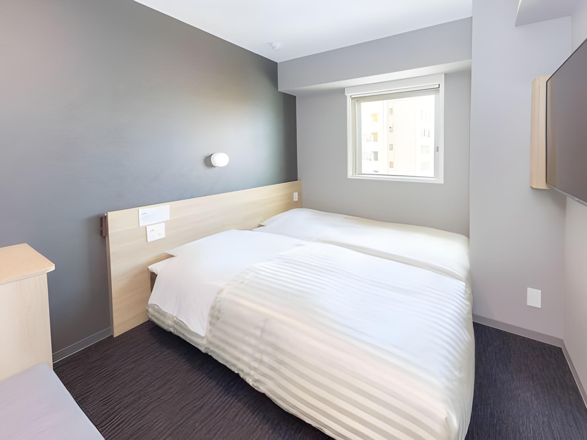Ladies, Standard, Double Bed