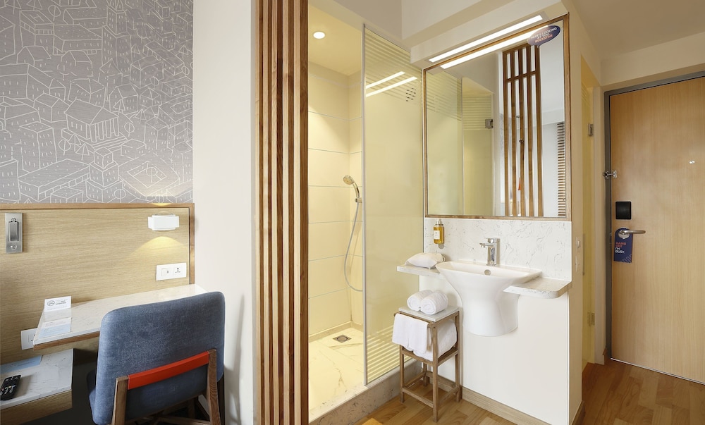 Holiday Inn Express Bengaluru Yeshwantpur 11/67