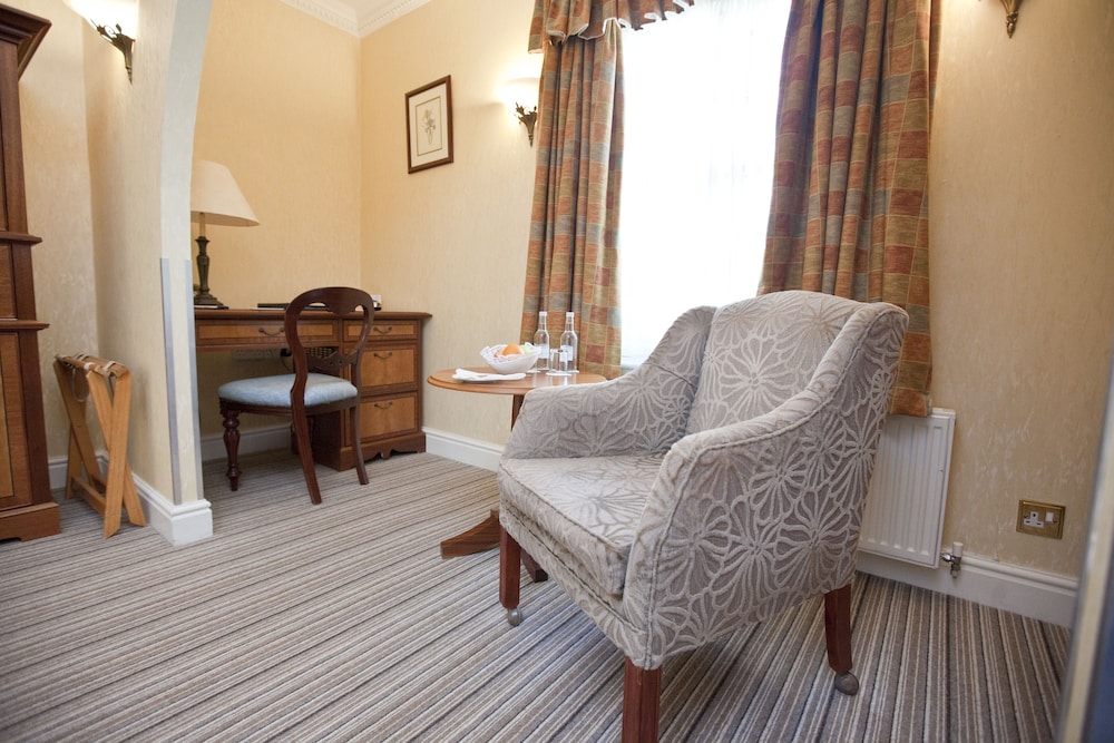 Marygreen Manor 32/66