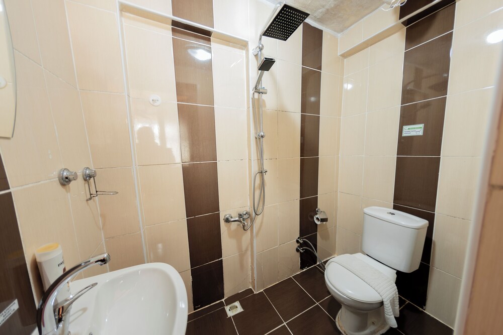 Wooden, Standard, Double Bed, Abant Baris Pansiyon 5/8