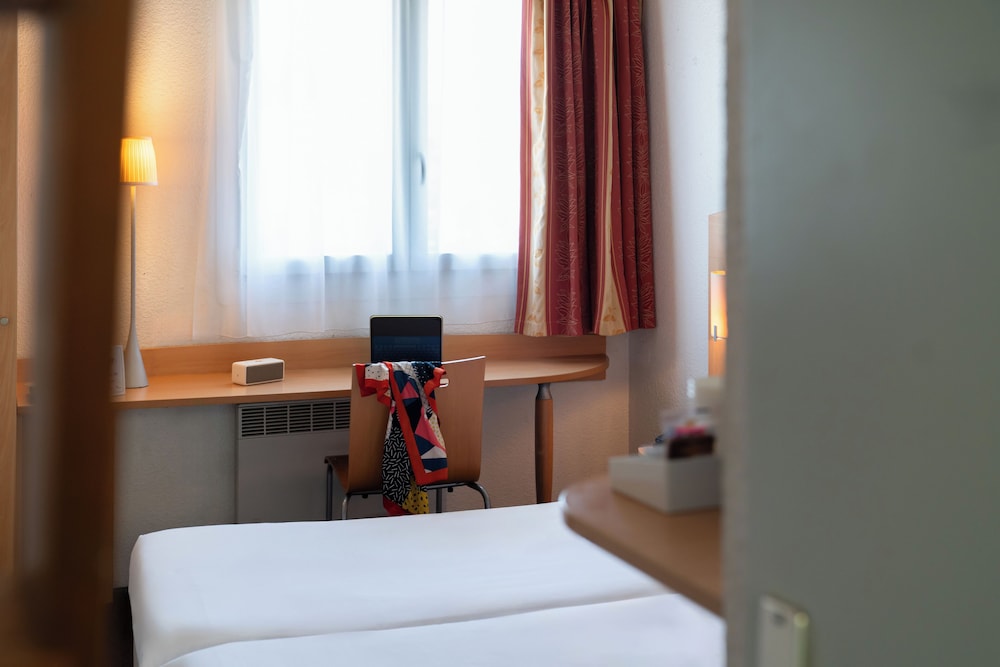 Kyriad Mulhouse Nord - Illzach 17/50