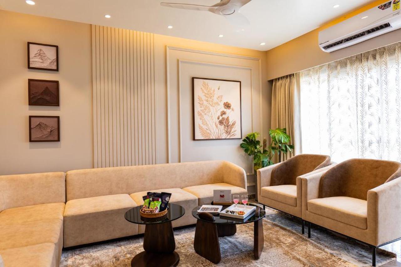 ELIVAAS Shourya Viola 3 BHK Villa with Pvt Pool & Garden 9/19