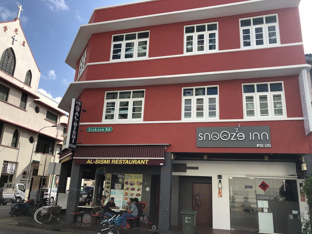 Snooze Inn @Dickson Road 7/55