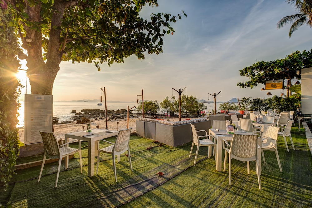 The Pelican Residence And Suites Krabi 33/45