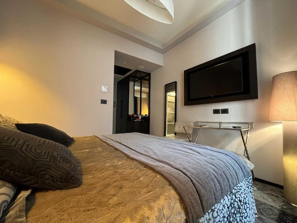 Flaneur - Rooms & Suites by Visconti 4/50