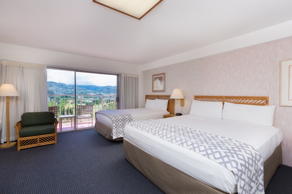 Ilima Hotel 21/63
