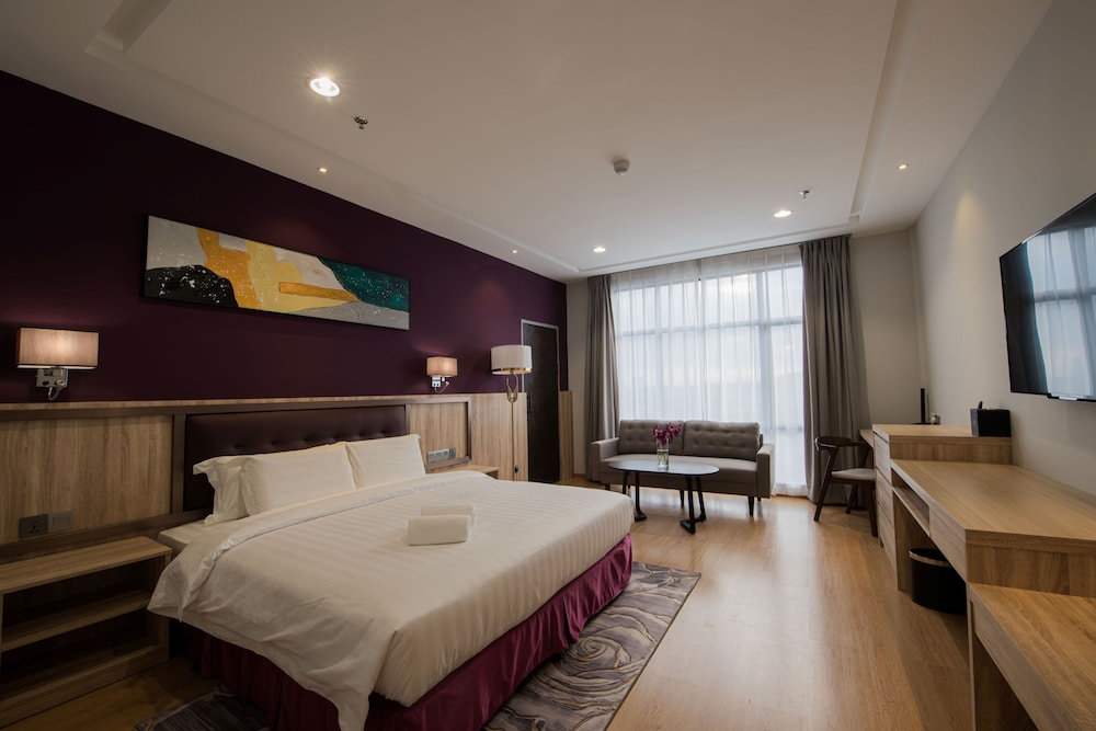 Grand InHotel 12/50