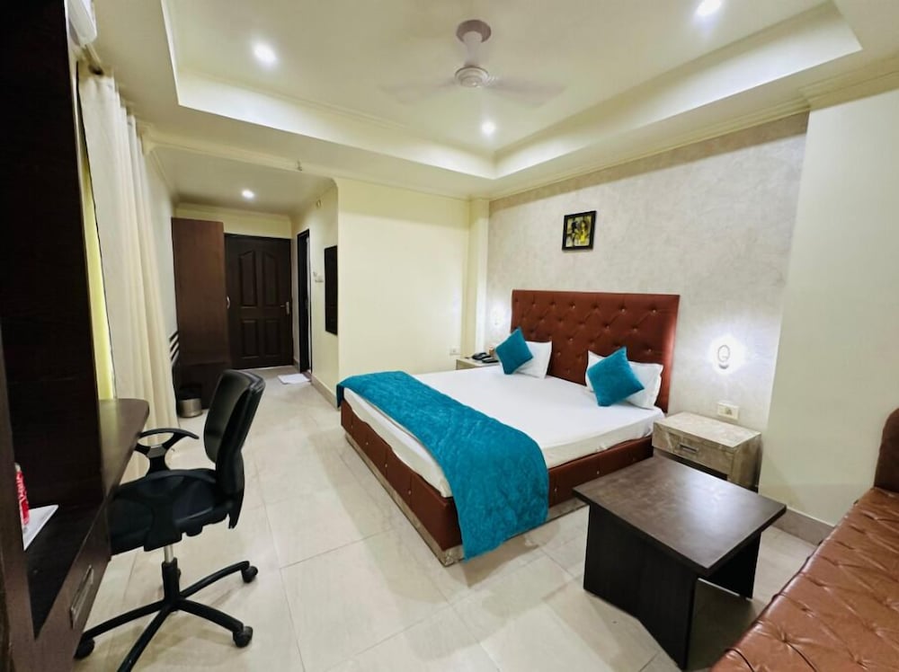 HOTEL BODHGAYA GAUTAM 27/50
