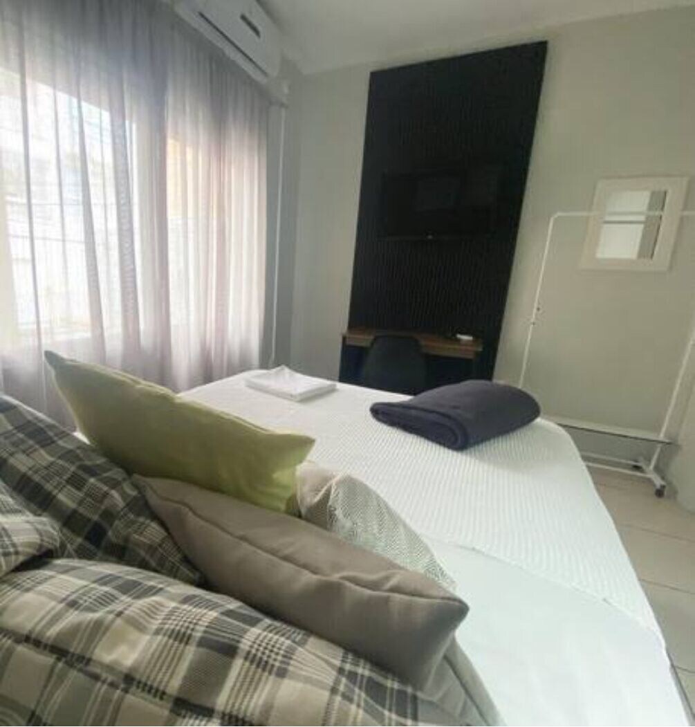 ECONOMY, DOUBLE BED